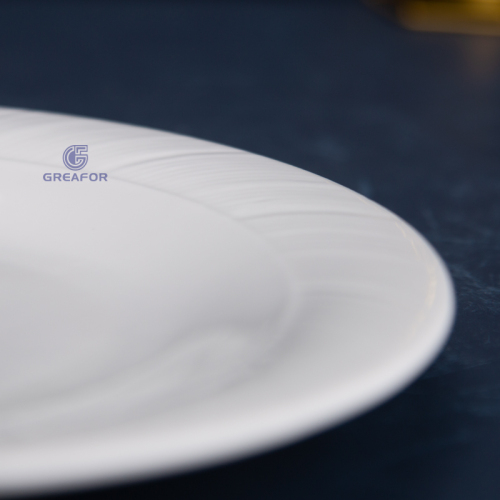 Nuevo juego de platos llanos al por mayor para restaurantes personalizados clásicos