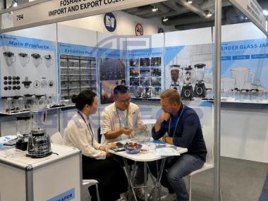 Stand de Greafor en la Expo México 2025, proveedor de jarras de vidrio para licuadoras.